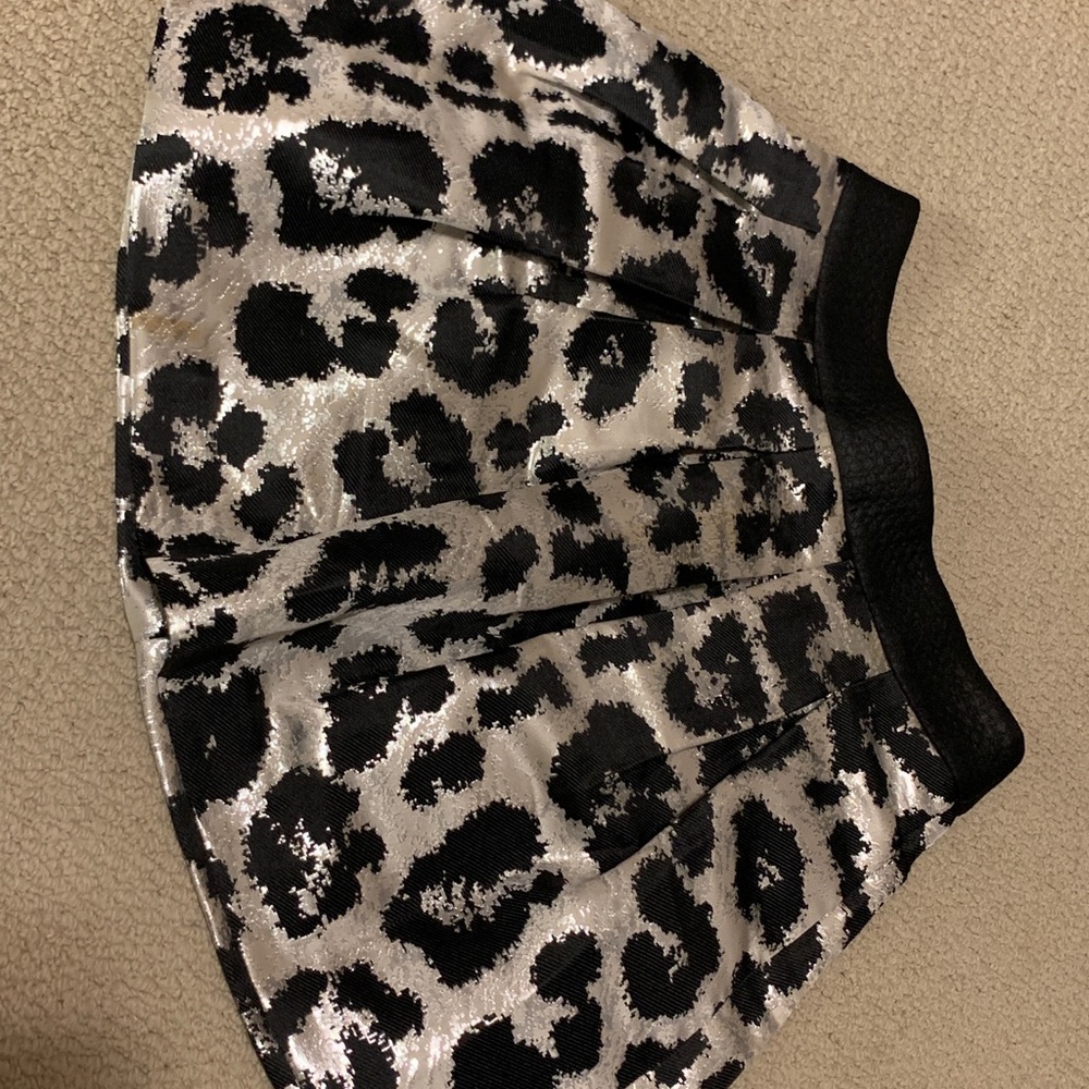 Brocade mini skirt black and silver